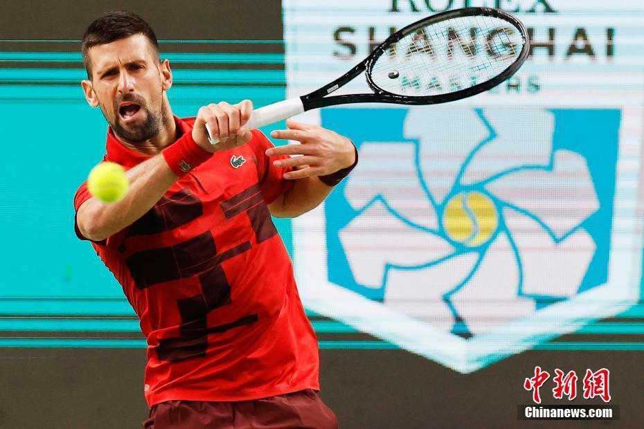 并教导球员 并教导球员